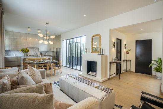Casa Jewel Box