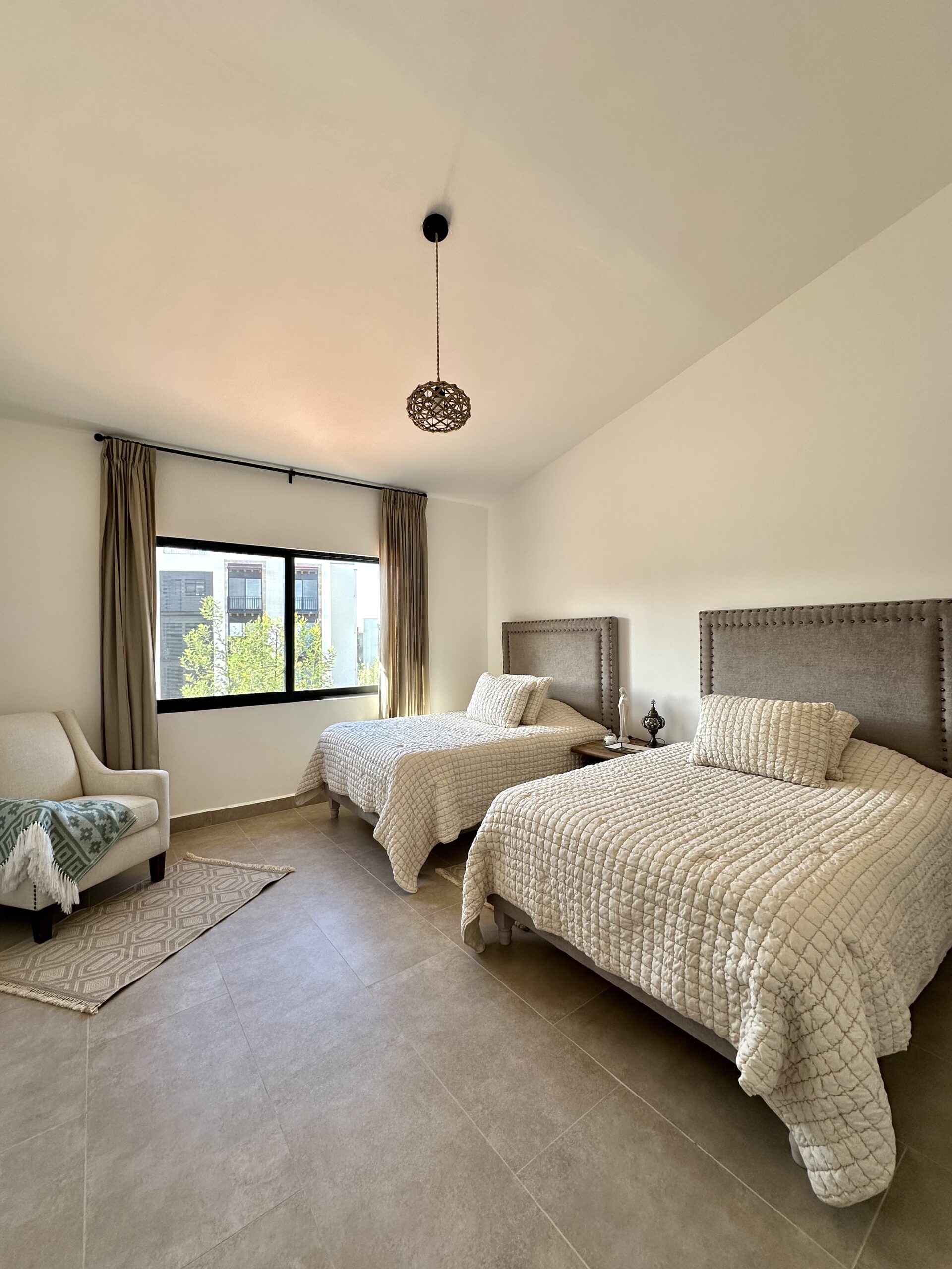 7-UTF-8IMG_2574-scaled